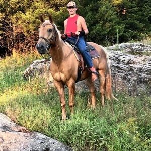 Meet your Posher, Wyatt